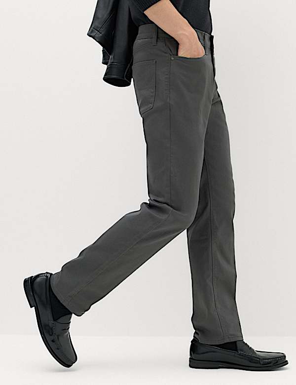 Straight Fit Stretch Jeans