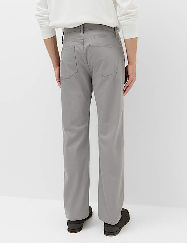 Straight Fit Stretch Jeans