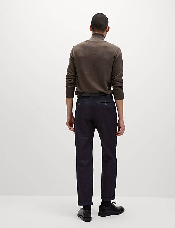Relaxed Tapered Fit Single Pleat Jeans