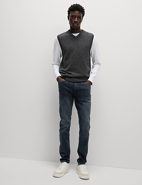 Slim Fit Vintage Wash Stretch Jeans - ID