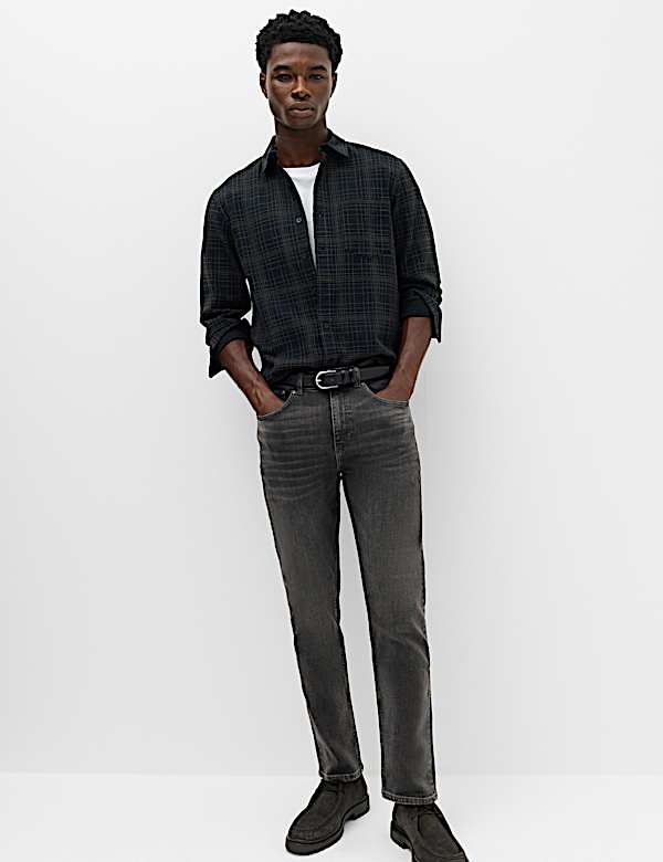 Authentic Tapered Fit Stretch Jeans - CA