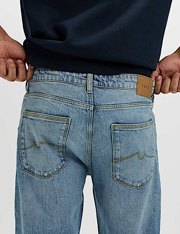 Straight Fit Stretch Jeans
