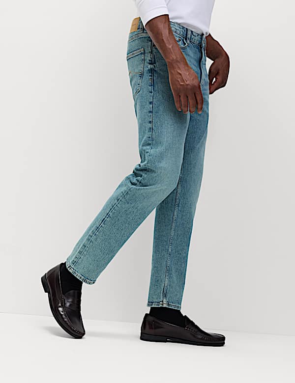 Straight Fit Stretch Jeans