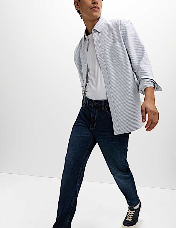 Tapered Fit Stretch Jeans