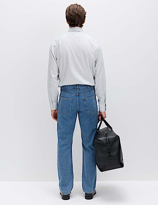 Straight Fit Lightweight Soft Touch Jeans - FR