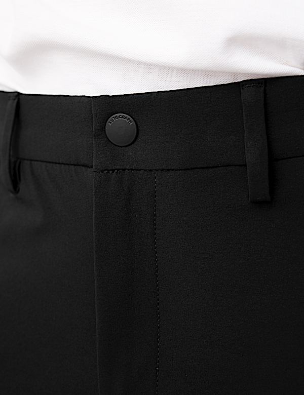 Short chino &agrave; la performance technique - LU