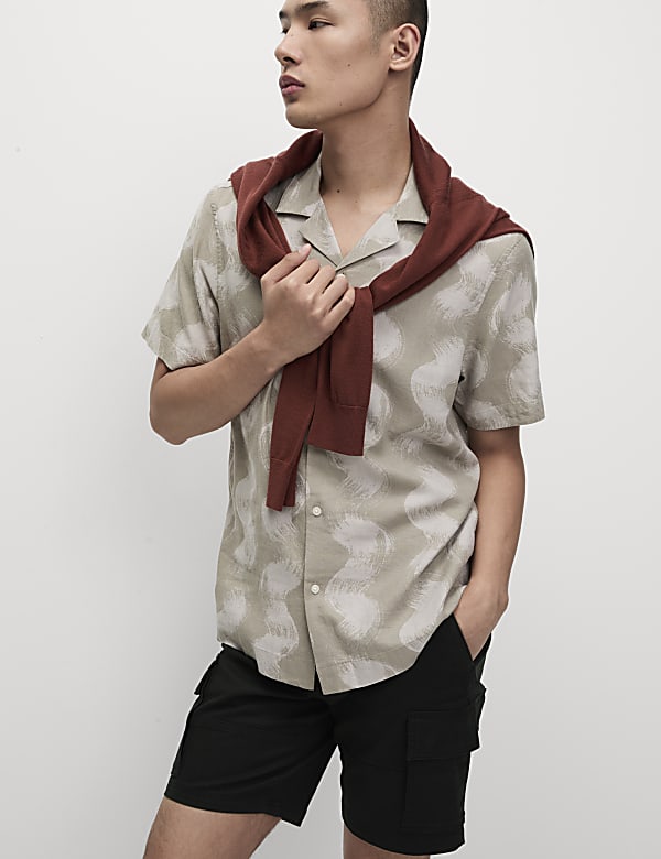 Straight Fit Stretch Cargo Short