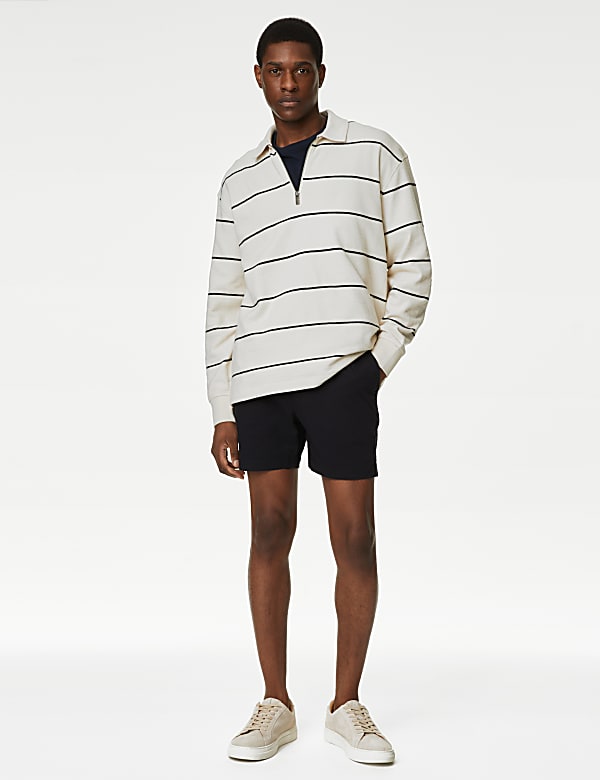 Elasticated Waist Shorter Length Stretch Shorts'