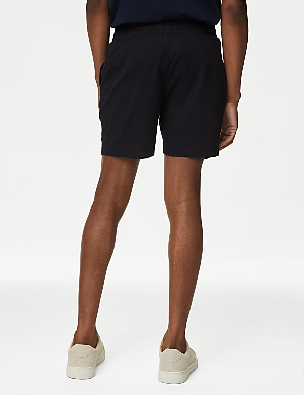 Elasticated Waist Shorter Length Stretch Shorts'
