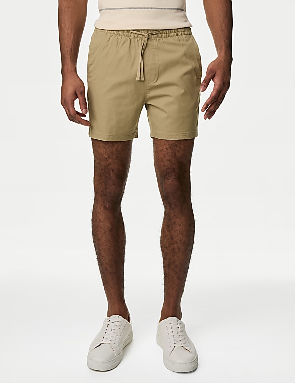 Elasticated Waist Shorter Length Stretch Shorts'