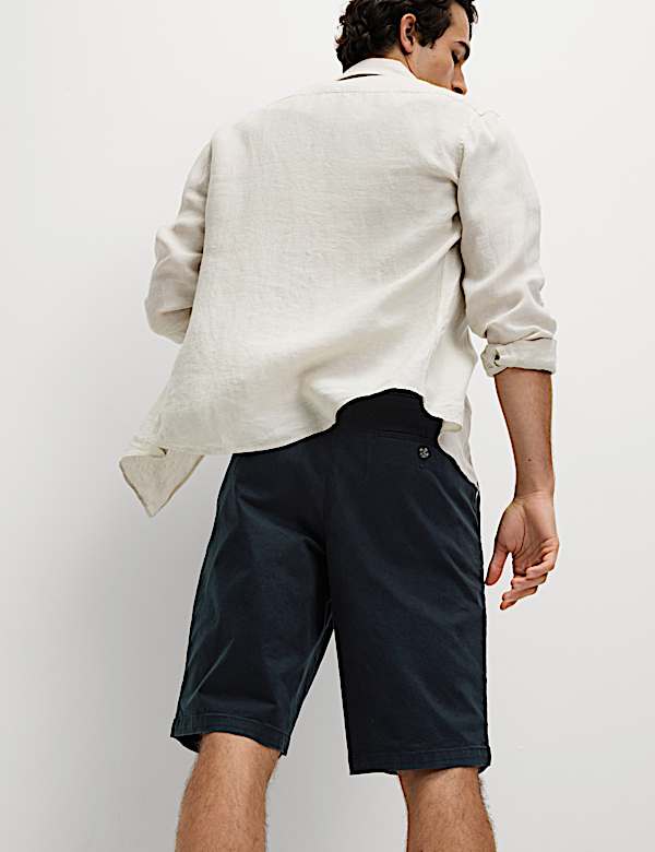 Loose Fit Stretch Chino Shorts - US