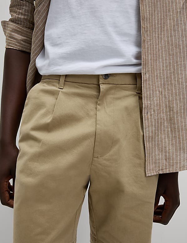 Single Pleat Stretch Chino Shorts - SE