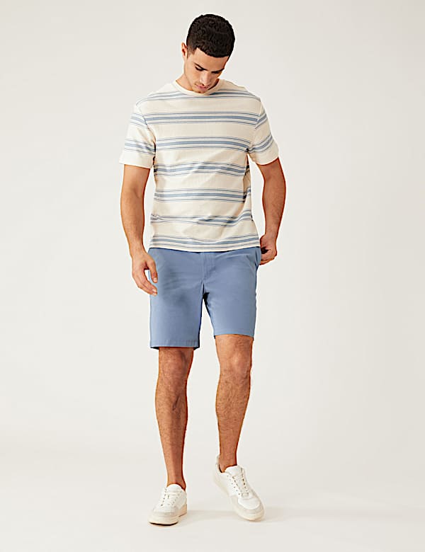 Elasticated Waist Stretch Shorts