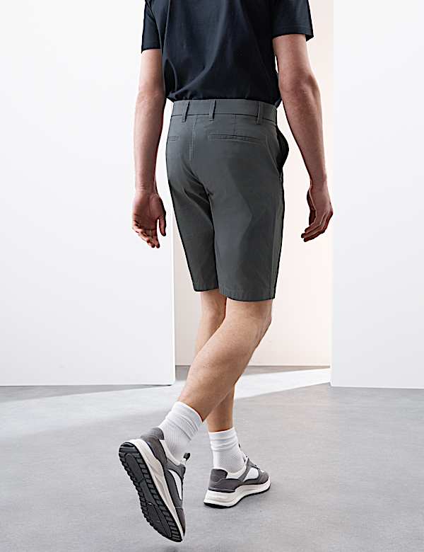 Regular Fit Super Lightweight Chino Shorts