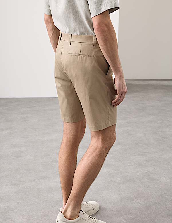 Regular Fit Super Lightweight Chino Shorts