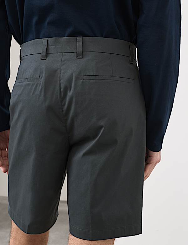 Regular Fit Super Lightweight Chino Shorts