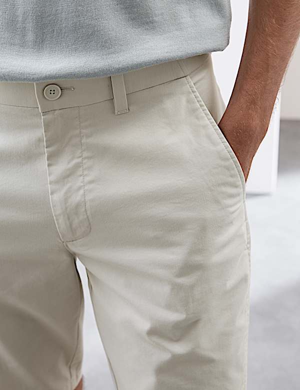 Slim Fit Super Lightweight Chino Shorts - HU