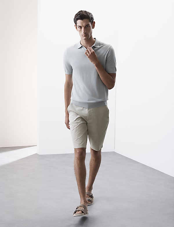 Slim Fit Super Lightweight Chino Shorts - HU