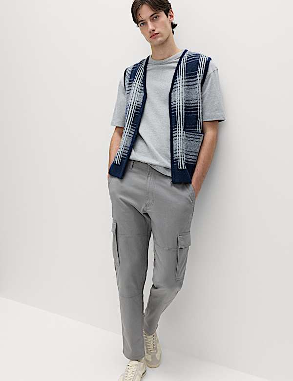 Tapered Fit Stretch Cargo Trousers - DE