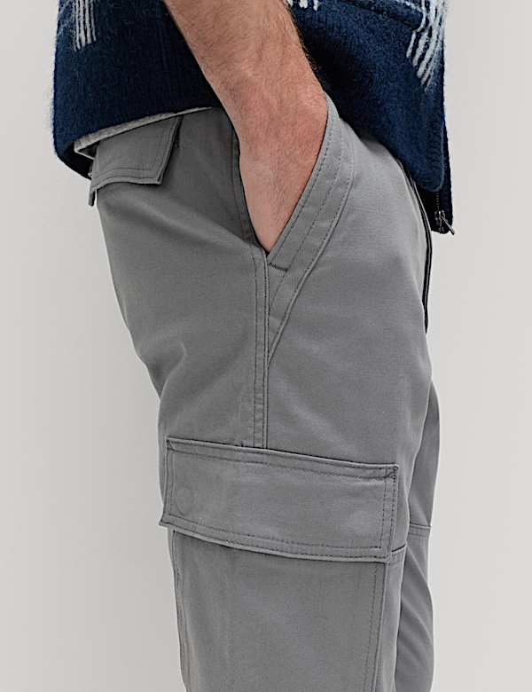 Tapered Fit Stretch Cargo Trousers - DE