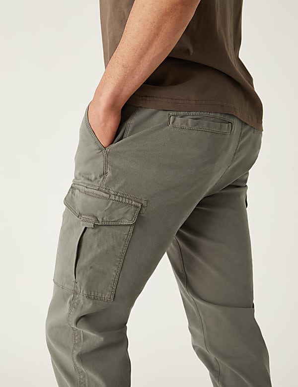 Slim Fit Textured Stretch Cargo Trousers