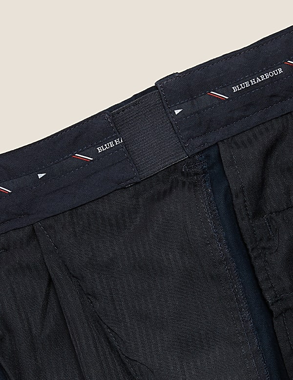 Regular Fit Premium Stretch Chinos