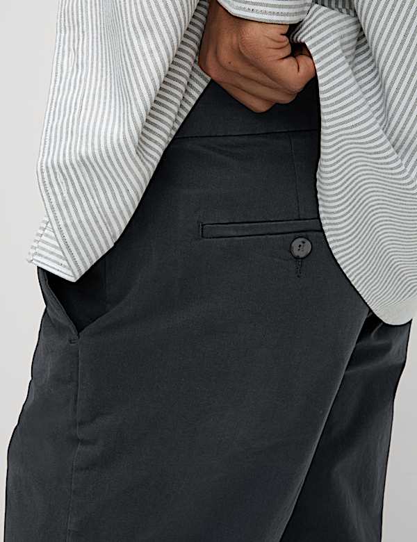 Regular Fit Stretch Chino