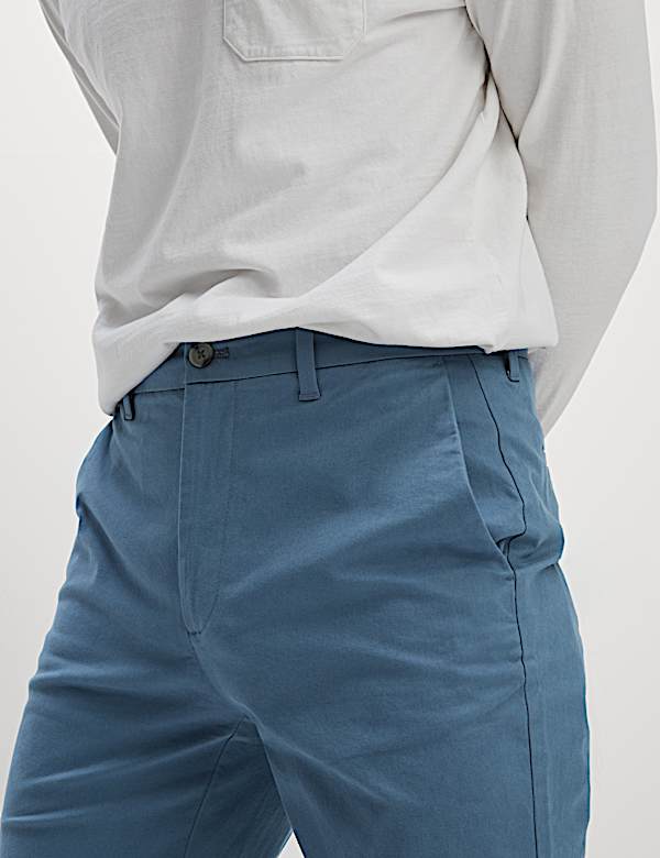 Regular Fit Stretch Chinos