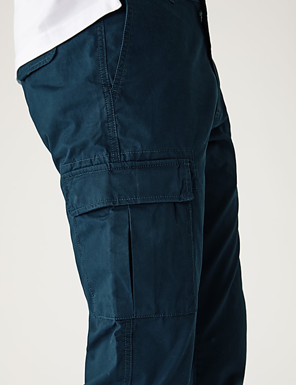 Tapered Fit Lightweight Cargo Trousers