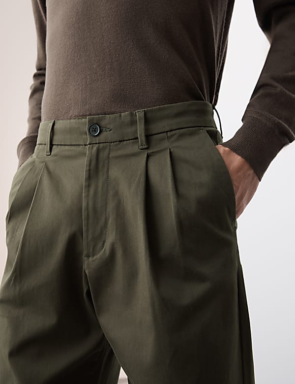 Tapered Fit Twin Pleat Chinos