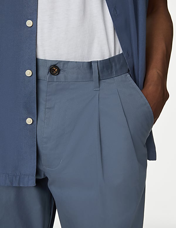 Super Lightweight Twin Pleat Chino Shorts - BN