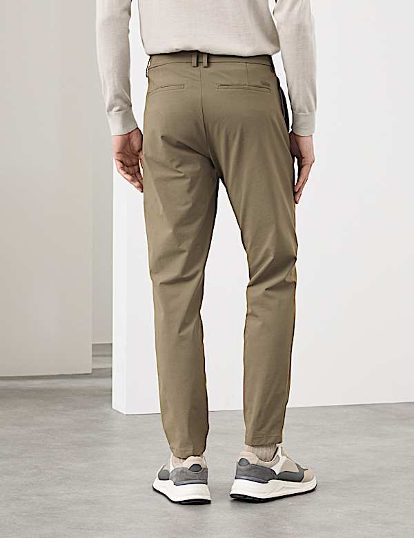 Pantalon technique Performance coupe fusel&eacute;e - CH