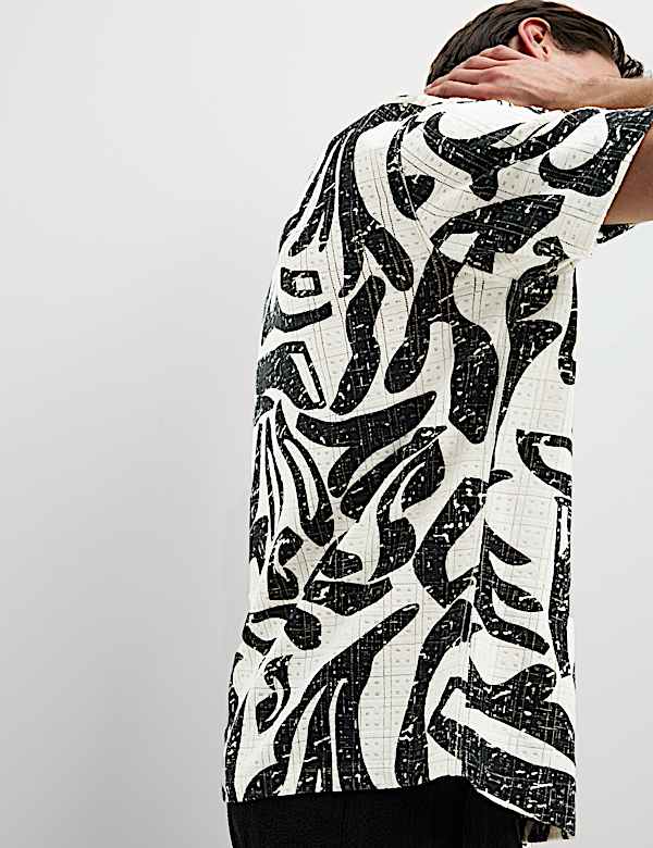Regular Fit Abstract Print Short Sleeve Shirt