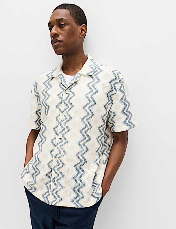 Relaxed Fit Cotton Blend Short Sleeve Shirt