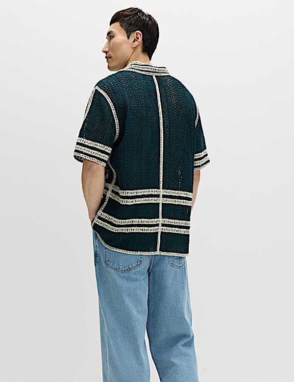 Regular Fit Knitted Short Sleeve Shirt