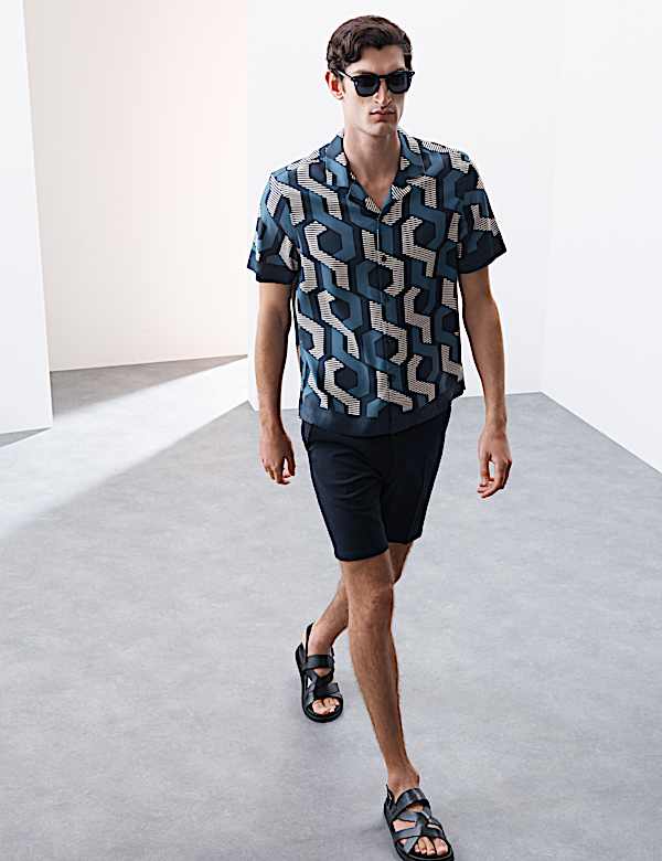 Regular Fit Geometric Print Short Sleeve Shirt