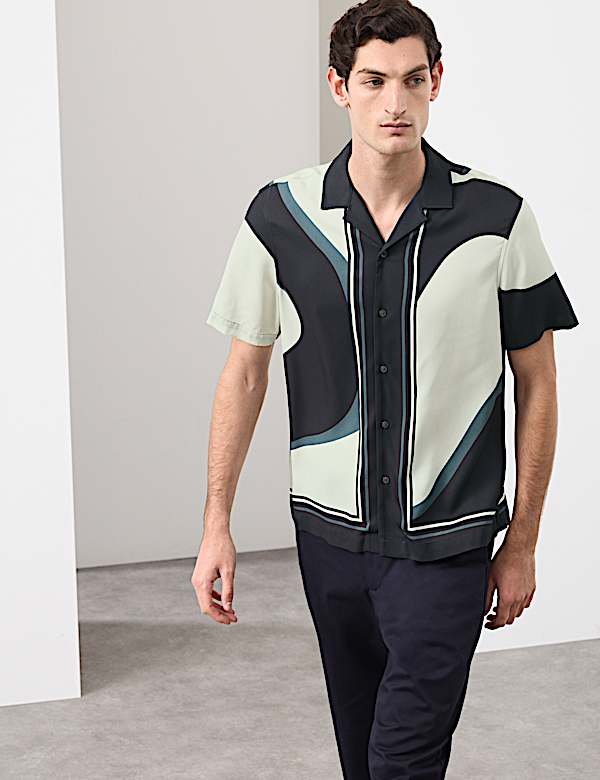 Κοντομάνικο πουκάμισο με αφηρημένα σχέδια - GR