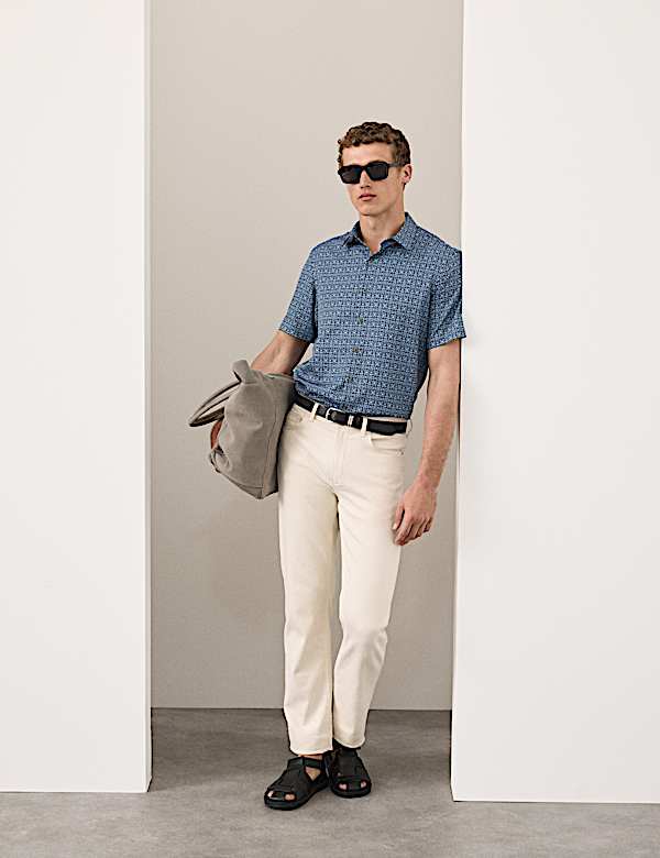 Geometric Print Short Sleeve Shirt