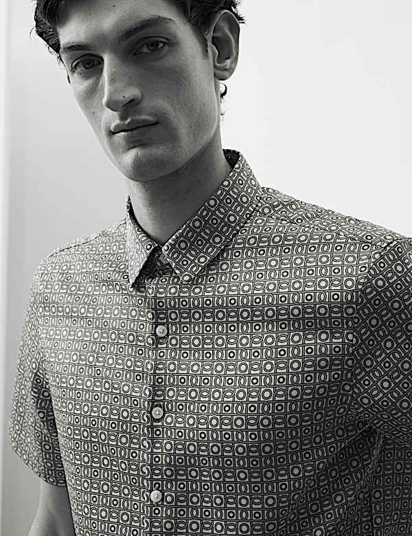 Geometric Print Short Sleeve Shirt