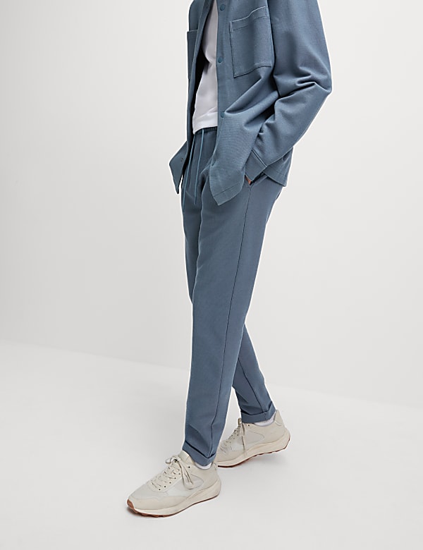 Smart Tapered Joggers with Stretch - IS