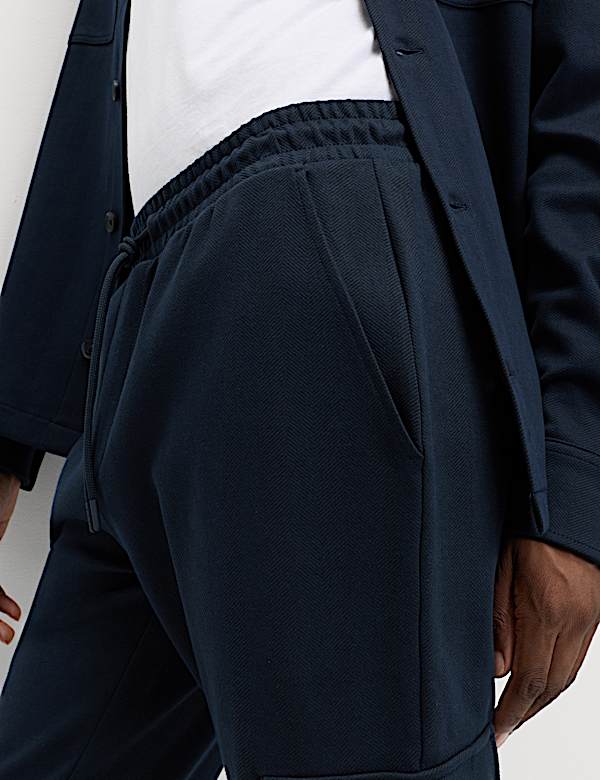 Regular Fit Herringbone Cargo Joggers - AU