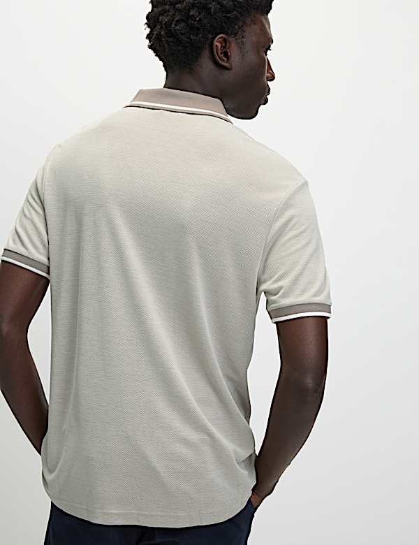 Polo con solapa y ribete - ES