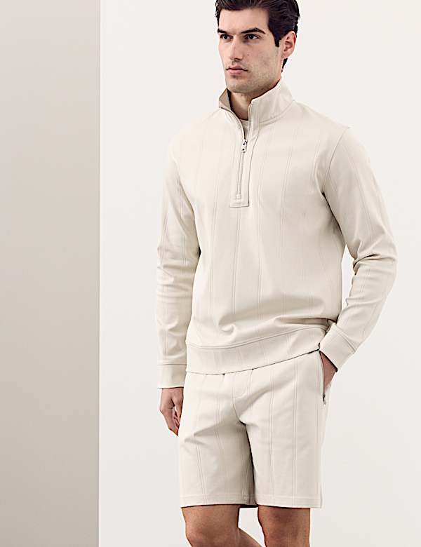 Katoenrijke korte broek met normale pasvorm en structuurdessin - BE