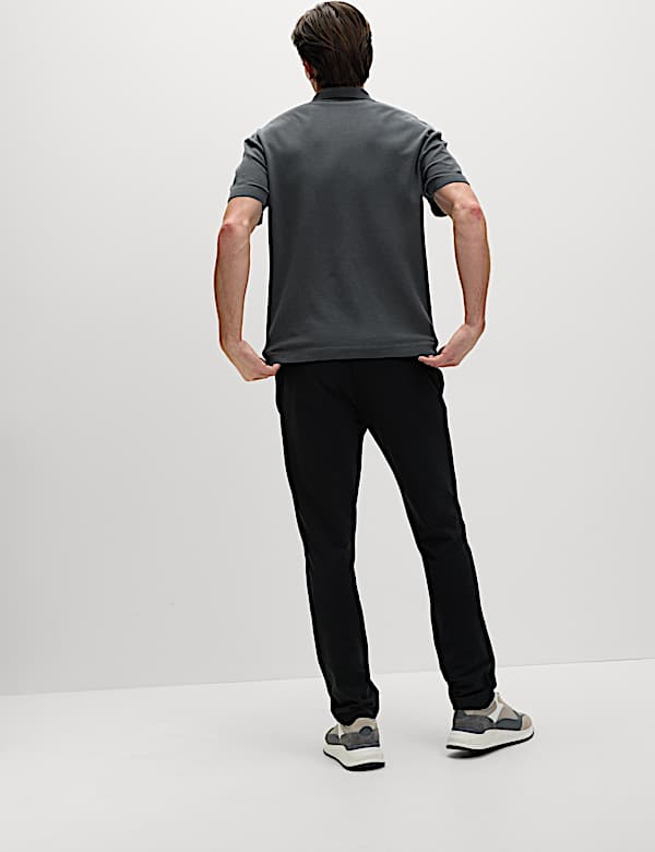 Polo 100 % coton teint en pi&egrave;ce coupe d&eacute;contract&eacute;e - LU