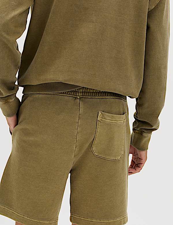 Polo 100 % coton teint en pi&egrave;ce coupe d&eacute;contract&eacute;e - BE