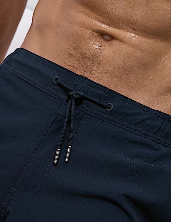 מכנסי שחייה קצרים באורך בינוני מבד נמתח באפקט ייבוש מהיר - IL