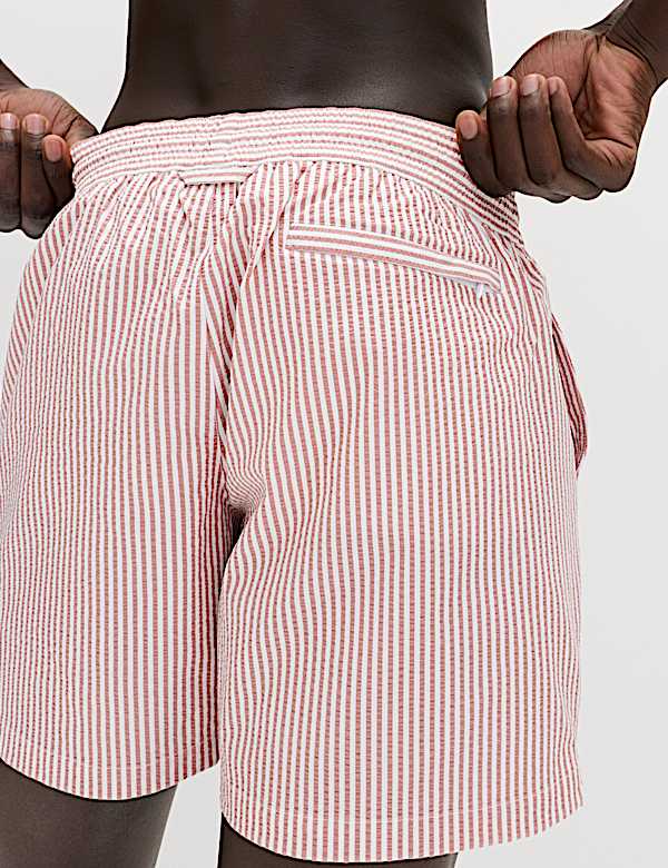 Short de bain &agrave; motif gaufr&eacute; - BE