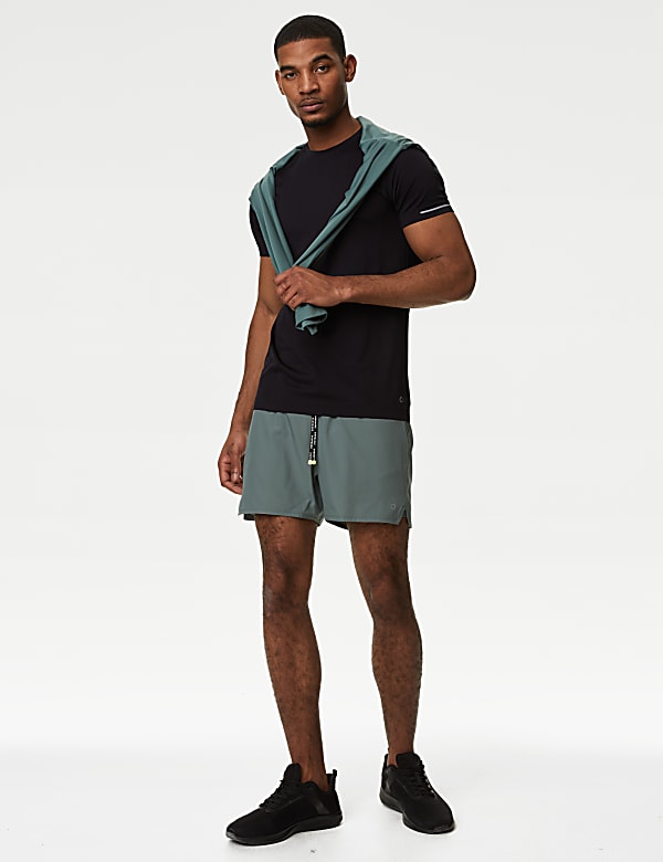 Kaus Oblong Olahraga Tanpa Jahitan - ID