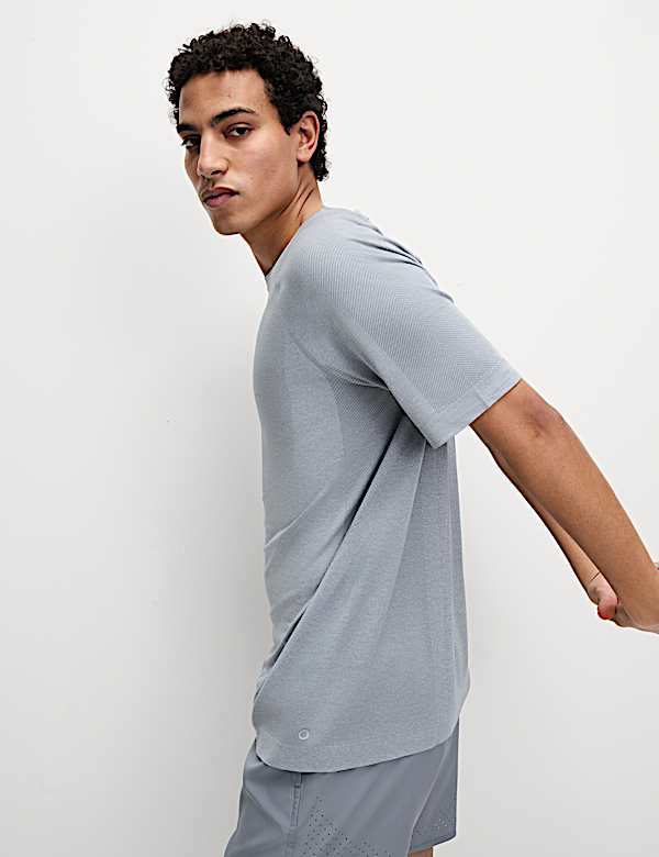 Seam Free T-Shirt - JP