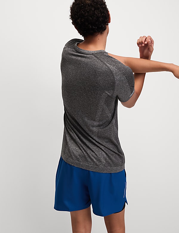 Seam Free T-Shirt - US